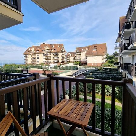 Studio In Front Of Marcel Proust Promenade Cabourg Luaran gambar